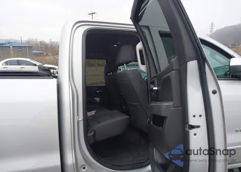2018 Chevrolet Silverado 1500 1Lt z USA, uszkodzony, nr VIN 1GCVKRECXJZ318017